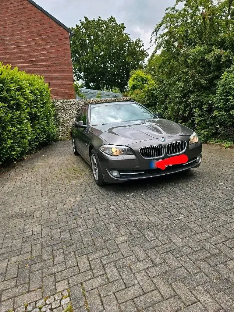 Gebraucht BMW 520 184 PS (135 kW) 2012 Kombi