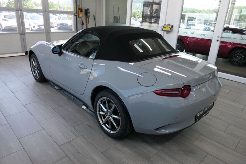 Nowe Mazda MX5 Exclusive 132 KM (97 kW) 2025 Szary Kabriolet
