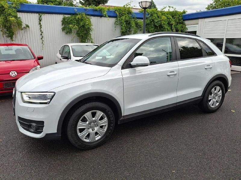 Gletscherweiß metallic Gebraucht 2013 Audi Q3 SUV | 13.449 € (Fairer Preis) - Bild 1/4
