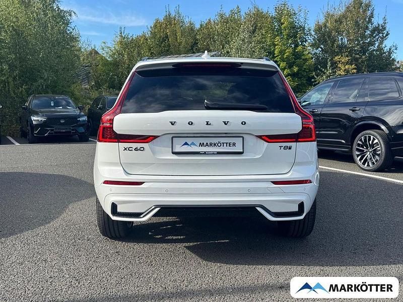 Neu Volvo XC60 Plus 455 PS (334 kW) 2025 Weiß SUV