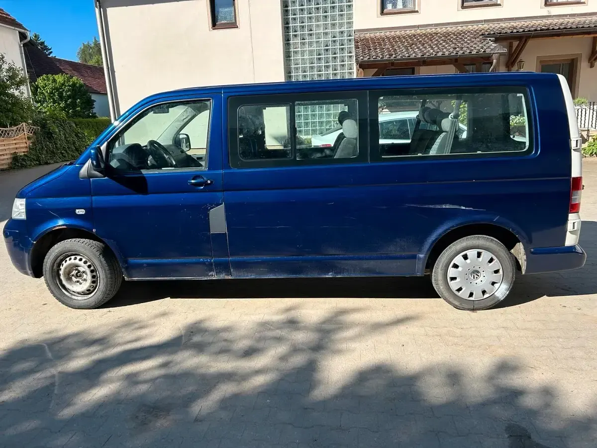 Używany VW Caravelle 2005 Van