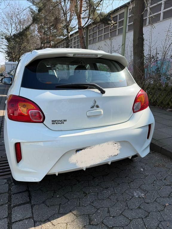 Gebraucht Mitsubishi Space Star Select 72 PS (52 kW) 2024 Weiß Kleinwagen