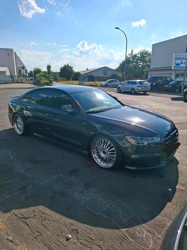 Grau Gebraucht 2016 Audi S6 Limousine | 29.999 € (Fairer Preis) - Bild 1/4