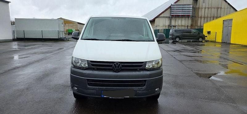 Gebraucht VW T5 140 PS (102 kW) 2012 Weiß Van