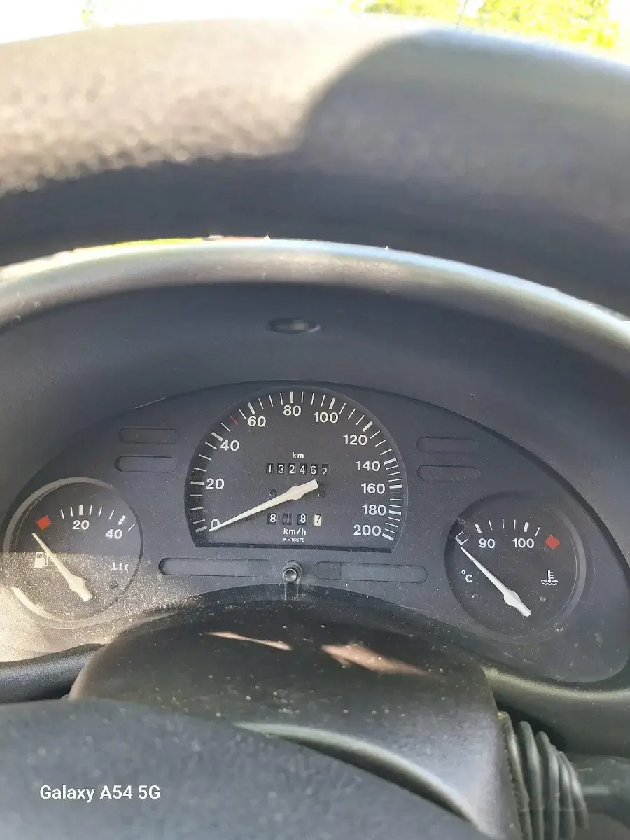 Gebraucht Opel Corsa 54 PS (39 kW) 1999 Silber Kleinwagen