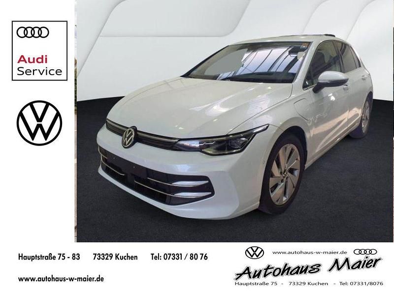 Weiß Gebraucht 2025 VW Golf VIII Style Limousine | 33.850 € (Teuer) - Bild 1/4