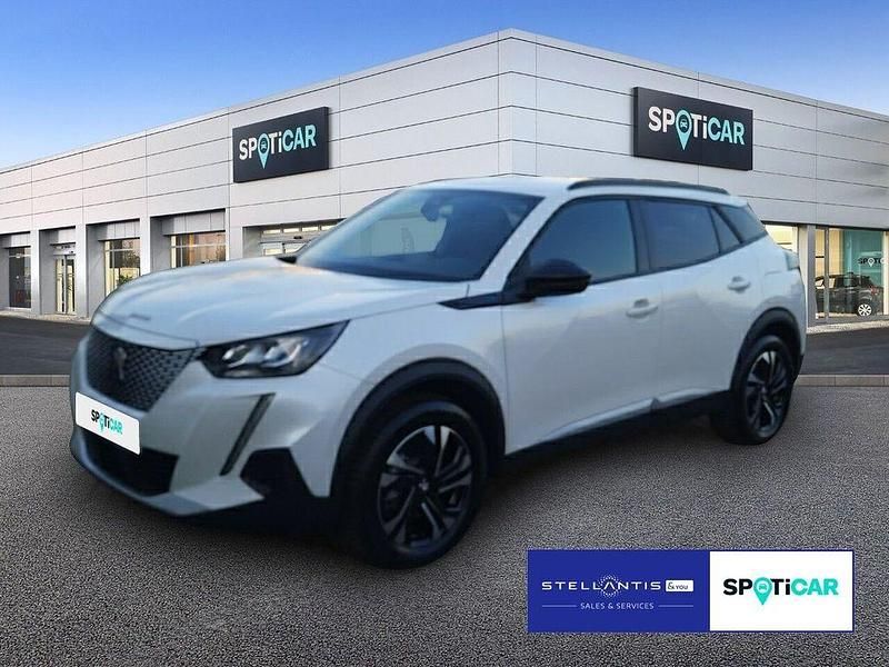 Gebraucht Peugeot e-2008 Allure 100 kW (136 PS) 2022 Weiß SUV