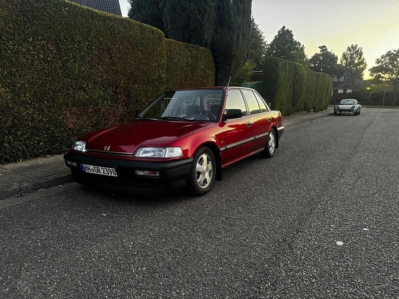 Gebraucht Honda Civic 90 PS (66 kW) 1990 Rot Limousine