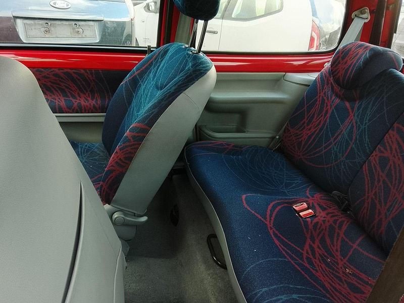 Gebraucht Renault Twingo Authentique 58 PS (42 kW) 2004 Rot Kleinwagen