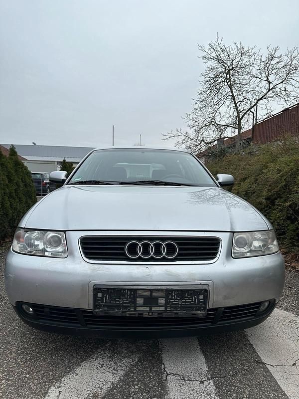 Gebraucht Audi A3 102 PS (75 kW) 2002 Silber Kleinwagen