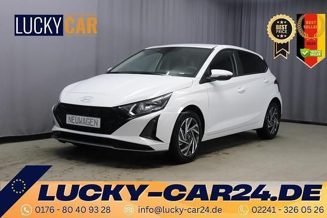 Atlas white Gebraucht 2023 Hyundai i20 Kleinwagen | 19.030 € (Guter Preis) - Bild 1/3