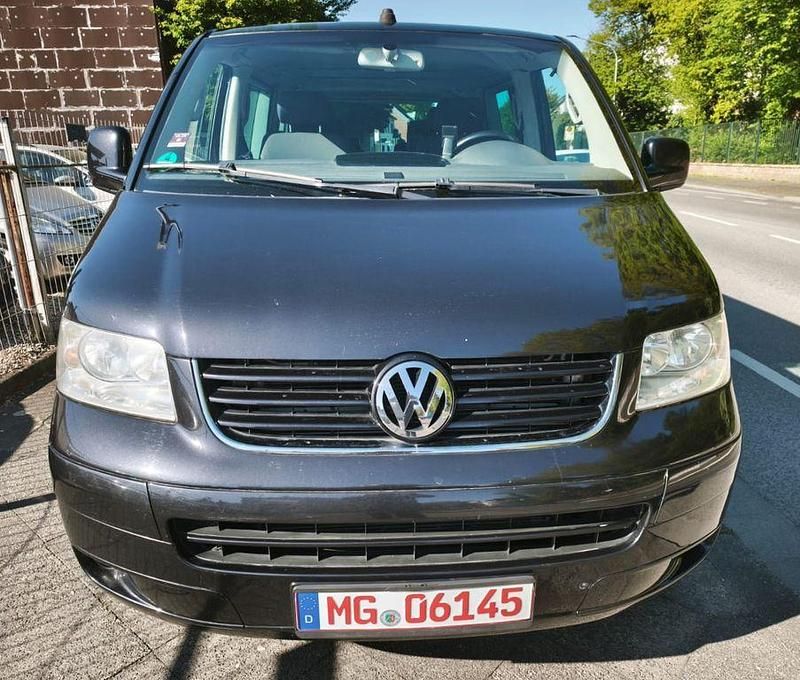Second-hand VW T5 174 CP (127 kW) 2006 Negru Van