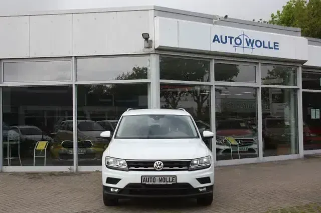 Gebraucht VW Tiguan 150 PS (110 kW) 2020 Weiß SUV
