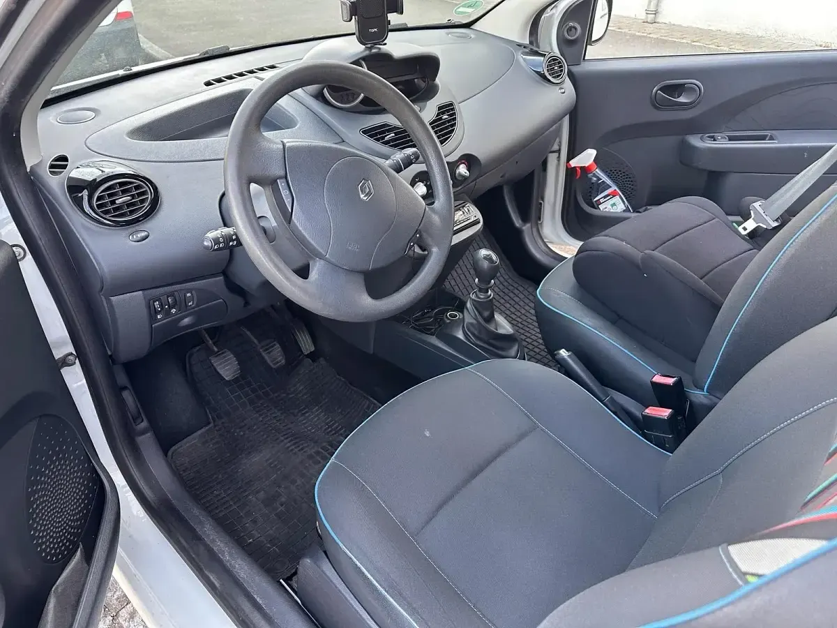 Gebraucht Renault Twingo 75 PS (55 kW) 2012 Weiß Kleinwagen