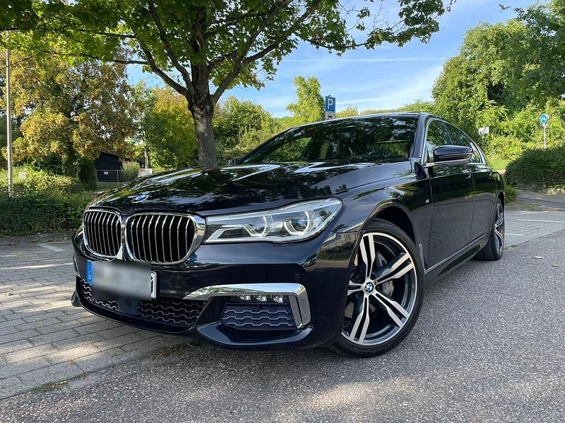 Schwarz Gebraucht 2017 BMW 730 M Sport Limousine | 38.500 € (Fairer Preis) - Bild 1/4