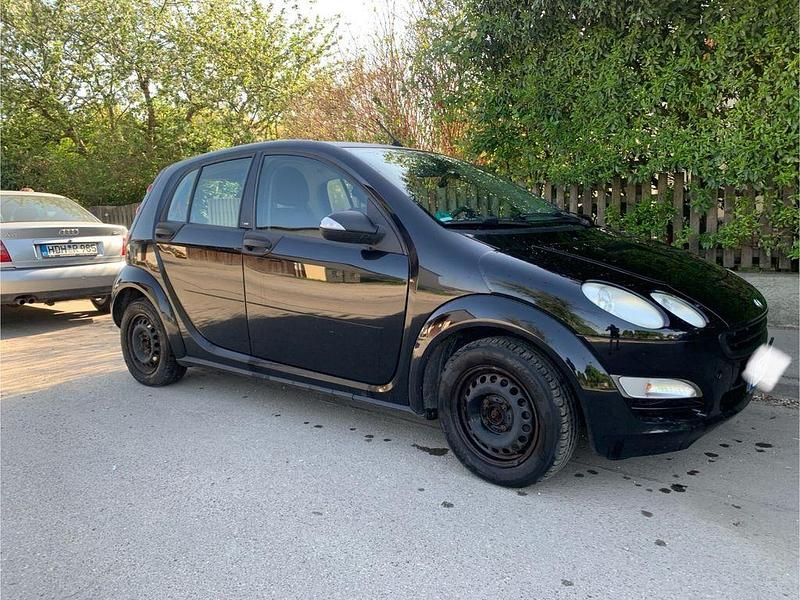 Schwarz Gebraucht 2004 Smart ForFour Kleinwagen | 750 € (Fairer Preis) - Bild 1/4