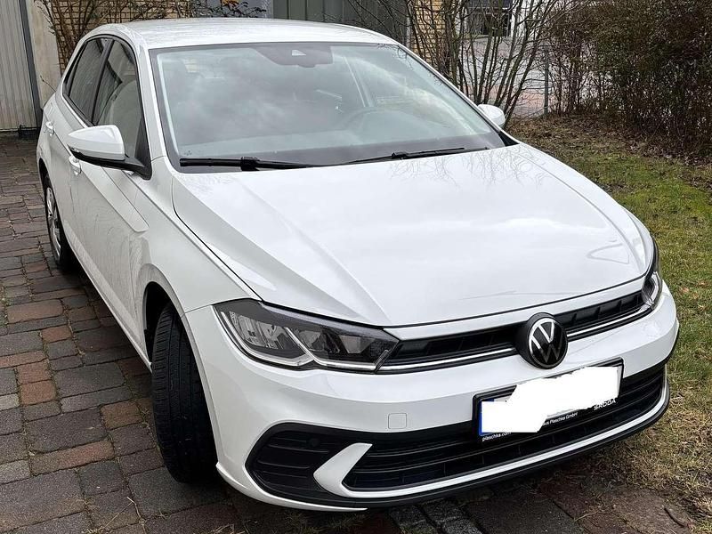 Gebraucht VW Polo 80 PS (58 kW) 2022 Weiß Kleinwagen