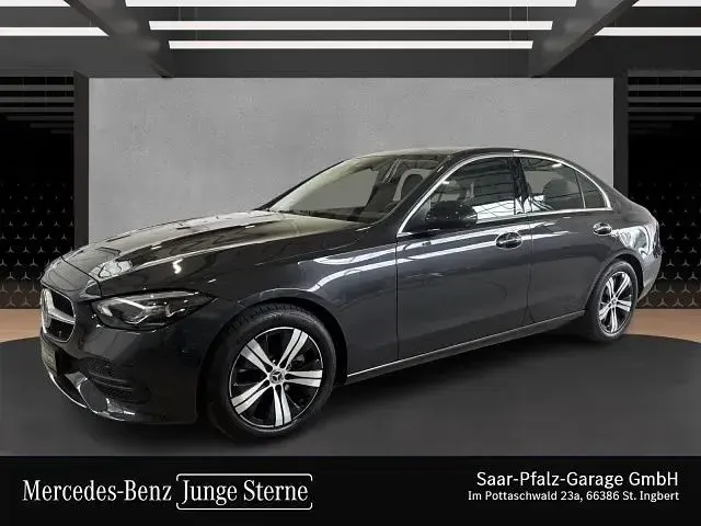 Gebraucht Mercedes C180 Avantgarde 170 PS (125 kW) 2021 Grau Limousine