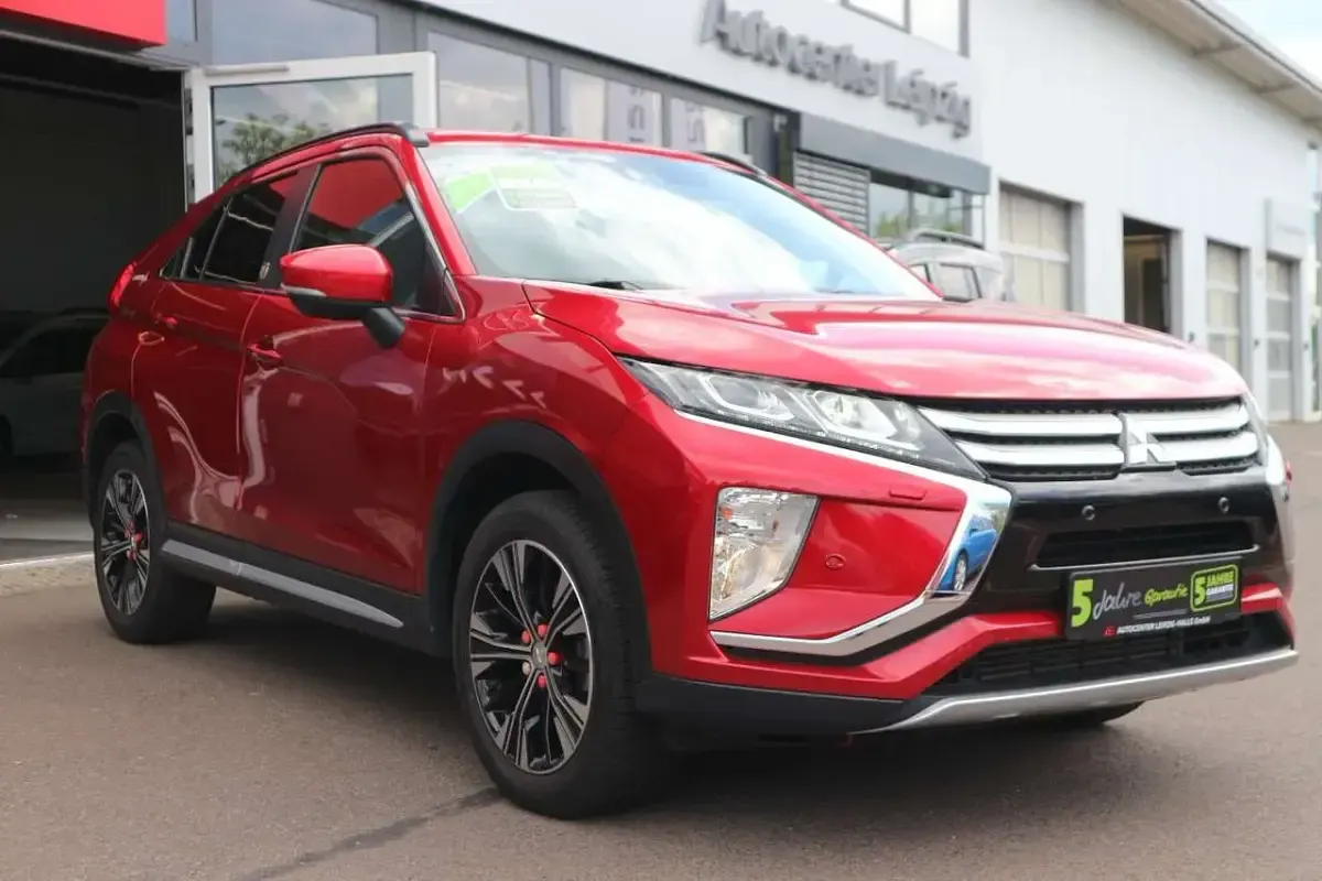 Używany Mitsubishi Eclipse Cross Diamant Edition 163 KM (119 kW) 2019 Czerwony SUV