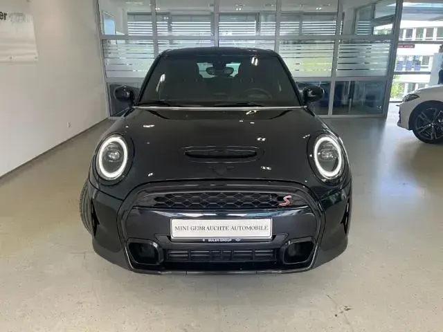 Gebraucht Mini Cooper S 178 PS (130 kW) 2023 Schwarz Kleinwagen