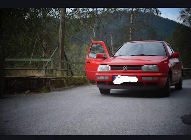Gebraucht VW Golf III 75 PS (55 kW) 1997 Rot Limousine