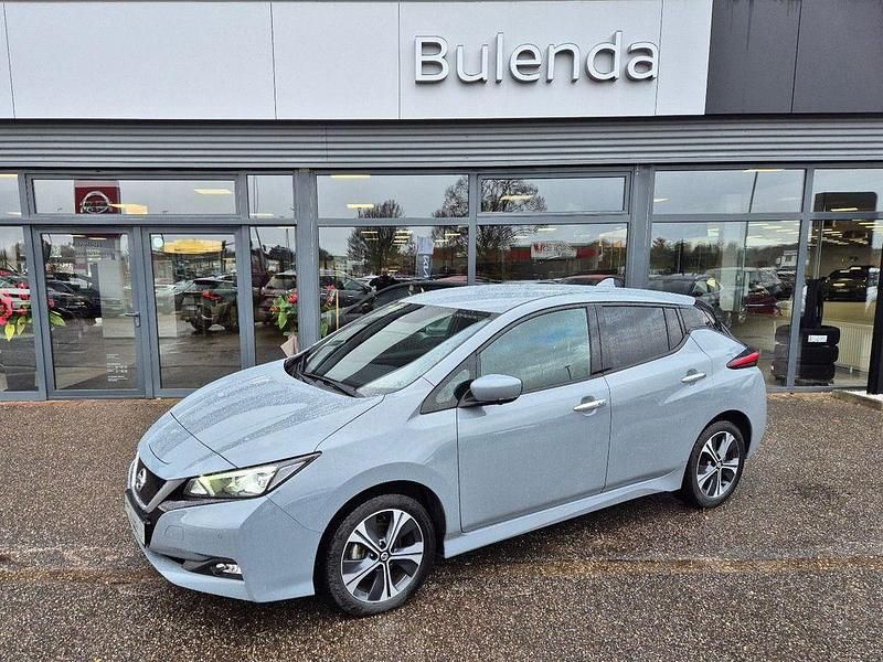 Grau Gebraucht 2021 Nissan Leaf 360º Kleinwagen | 17.970 € (Fairer Preis) - Bild 1/4