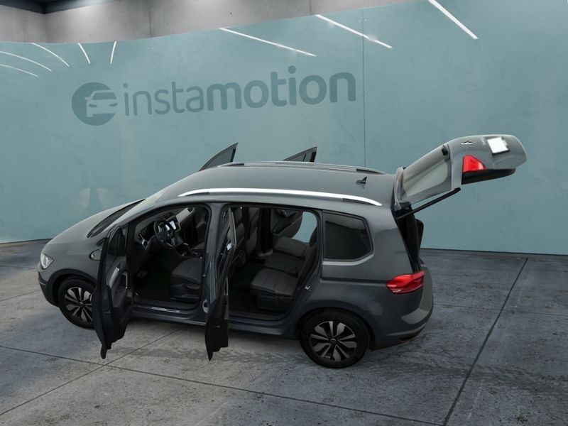 Gebraucht VW Touran S 150 PS (110 kW) 2024 Grau Van / Kleinbus