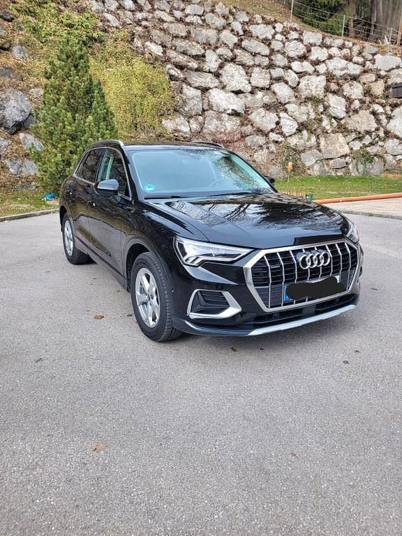 Gebraucht Audi Q3 Advanced 150 PS (110 kW) 2022 Schwarz SUV