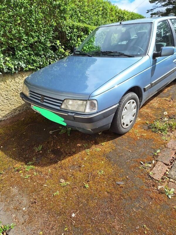 Blau Gebraucht 1993 Peugeot 405 Limousine | 1.700 € - Bild 1/4