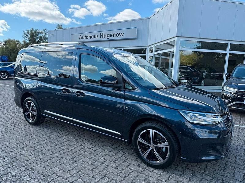 Neu VW Caddy Maxi Style 116 PS (85 kW) 2025 Blau Van / Kleinbus