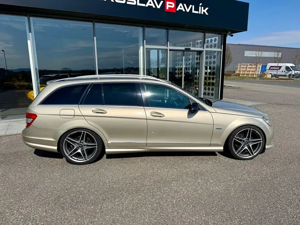Gebraucht Mercedes 350 231 PS (169 kW) 2010 Gold Limousine