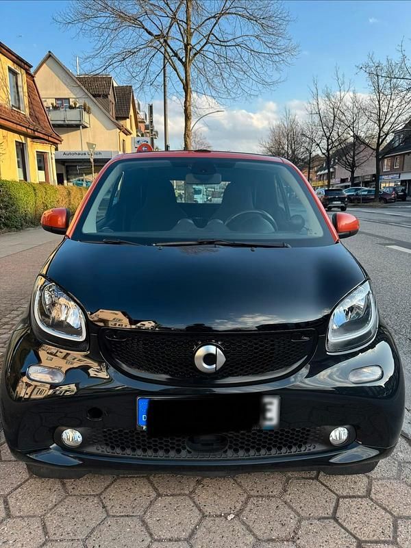 Gebraucht Smart ForTwo Cabrio 60 kW (82 PS) 2017 Schwarz Cabrio