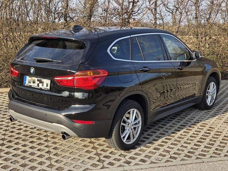 Gebraucht BMW X1 Advantage 192 PS (141 kW) 2018 Schwarz SUV
