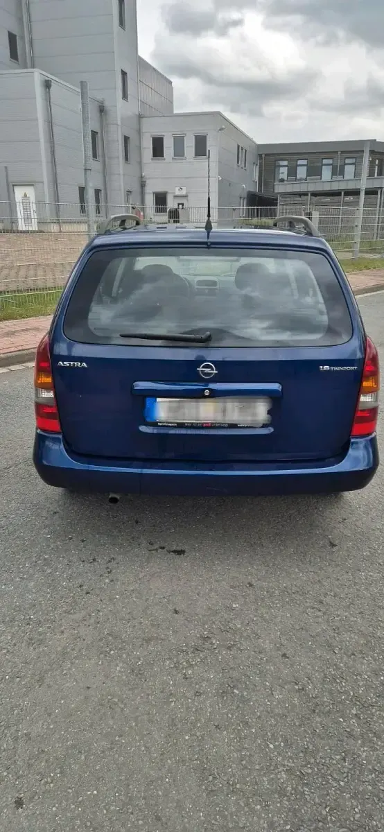 Gebraucht Opel Astra 103 PS (75 kW) 2004 Blau Kombi