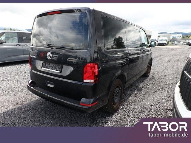 Gebraucht VW Caravelle Trendline 150 PS (110 kW) 2021 Schwarz metallic Van / Kleinbus