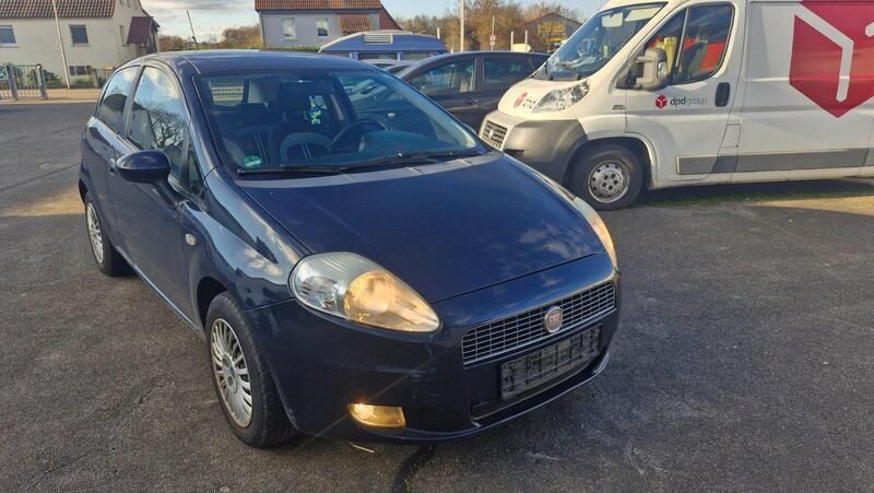 Blau Gebraucht 2009 Fiat Grande Punto Kleinwagen | 1.000 € (Superpreis) - Bild 1/4