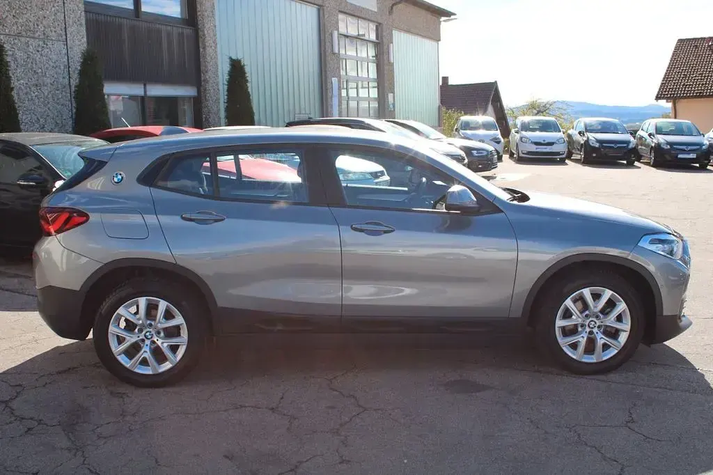 Gebraucht BMW X2 Advantage 136 PS (100 kW) 2022 Grau SUV