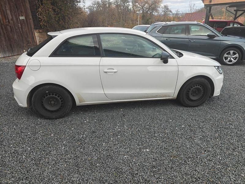 Gebraucht Audi A1 Sport 116 PS (85 kW) 2016 Weiß Kleinwagen