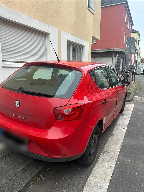 Gebraucht Seat Ibiza 68 PS (50 kW) 2009 Rot Limousine