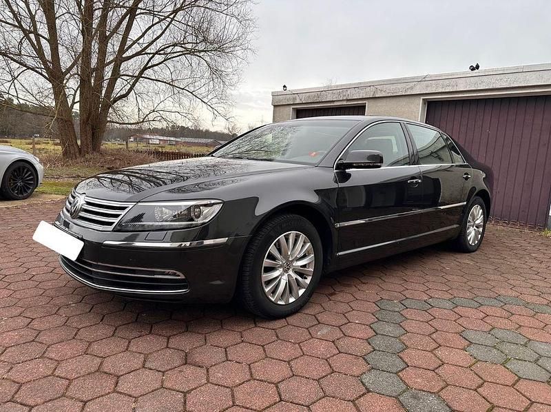 Gebraucht VW Phaeton 245 PS (180 kW) 2014 Grau Limousine