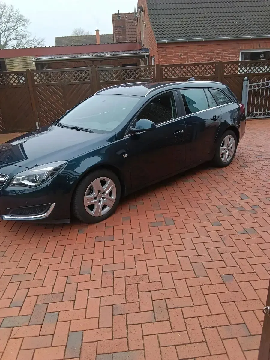 Używany Opel Insignia 170 KM (125 kW) 2016 Zielony Kombi