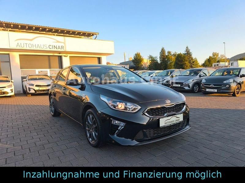 Schwarz Gebraucht 2019 Kia Ceed Vision Limousine | 16.490 € (Fairer Preis) - Bild 1/4