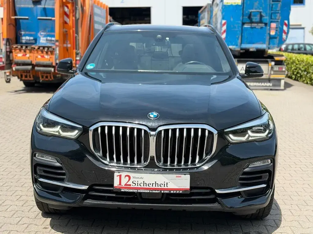 Gebraucht BMW X5 Performance 286 PS (210 kW) 2021 Schwarz ii/bonnet fluid black SUV
