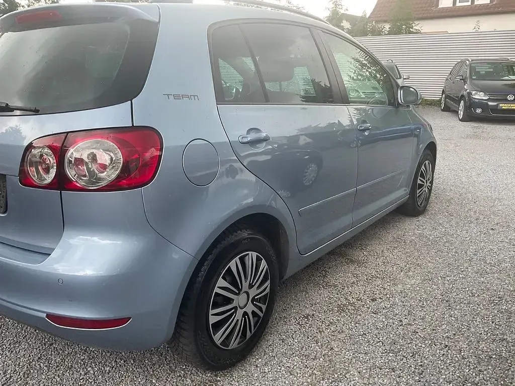 Gebraucht VW Golf 122 PS (89 kW) 2011 Blau Van / Kleinbus