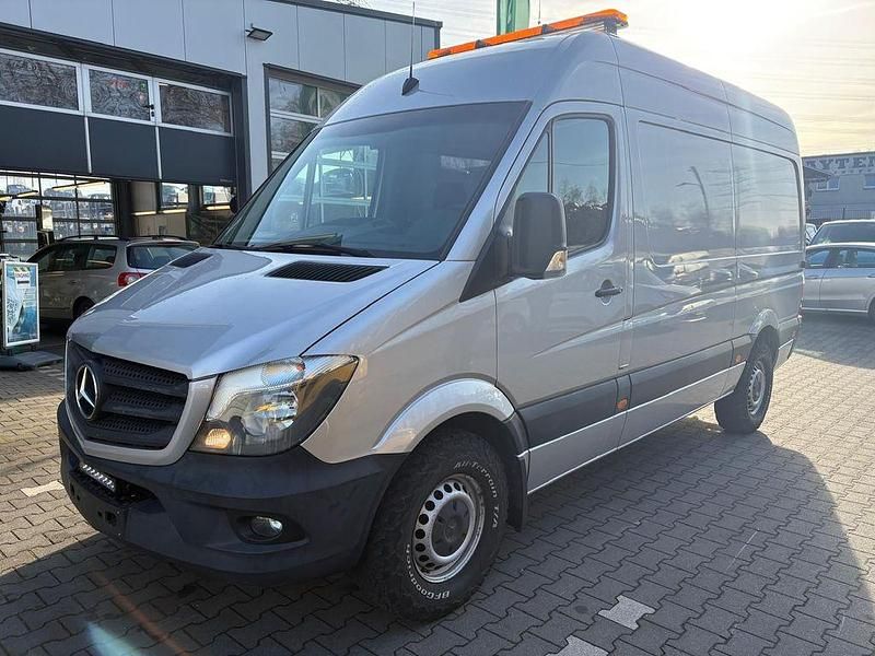 Gebraucht Mercedes Sprinter 163 PS (119 kW) 2016 Silber Van