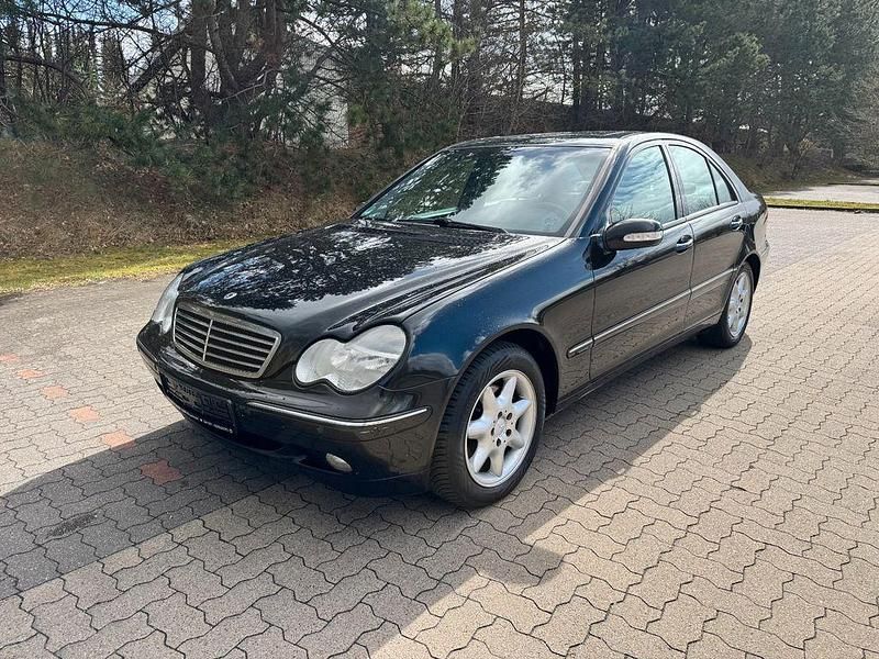 Gebraucht Mercedes C240 Elegance 170 PS (125 kW) 2000 Schwarz Limousine
