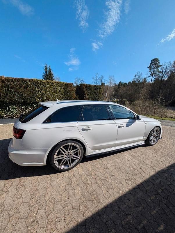 Gebraucht Audi A6 Ambiente 218 PS (160 kW) 2017 Weiß Kombi
