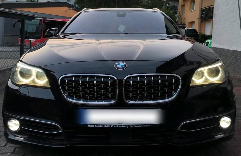 Blau Gebraucht 2013 BMW 535 Kombi | 12.999 € (Fairer Preis) - Bild 1/4
