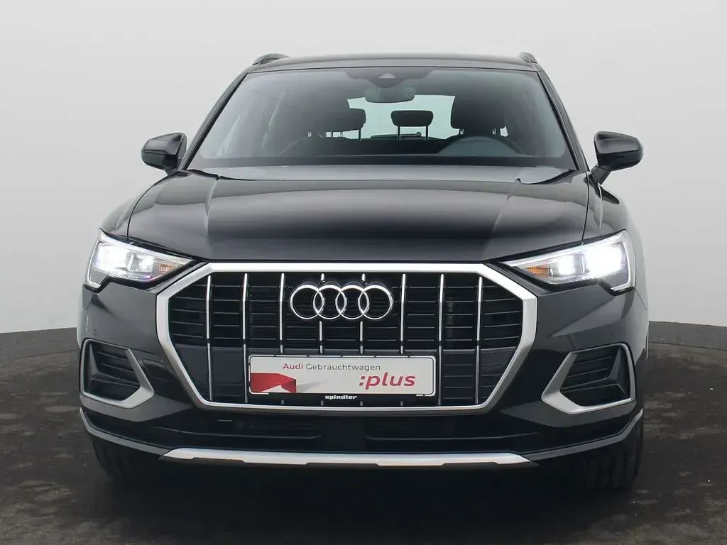 Gebraucht Audi Q3 Advanced Plus 150 PS (110 kW) 2025 Mythosschwarz metallic SUV