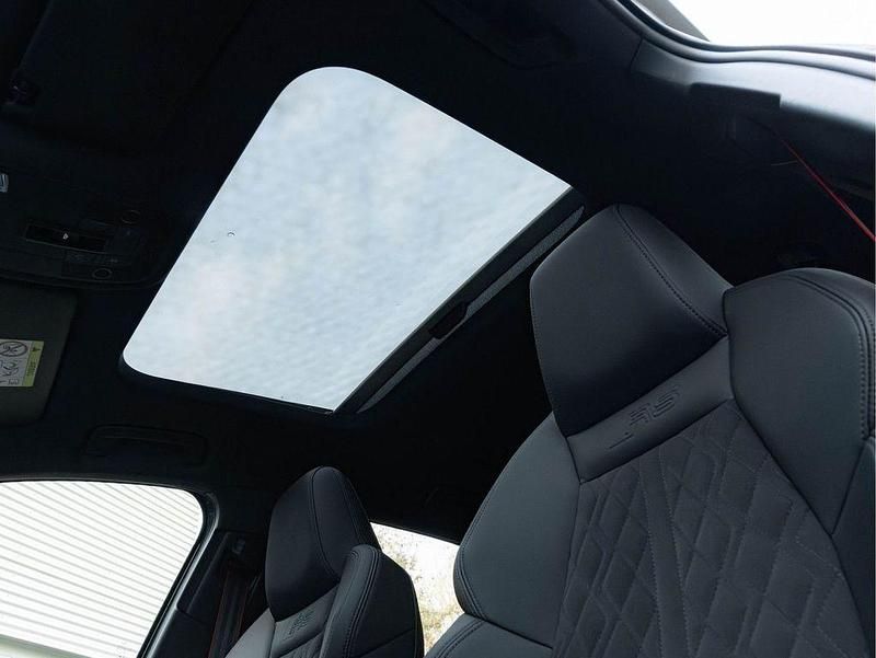 Gebraucht Audi RS3 Sport 400 PS (294 kW) 2024 Daytonagrau perleffekt Limousine